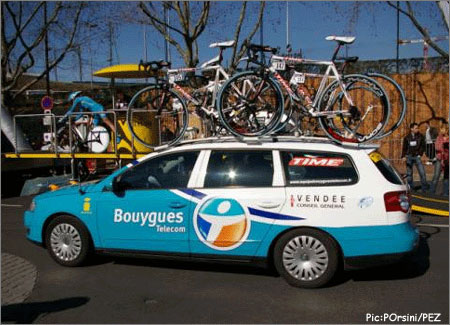 http://www.forumpassat.fr/uploads/11_teams07-bouygues.jpg