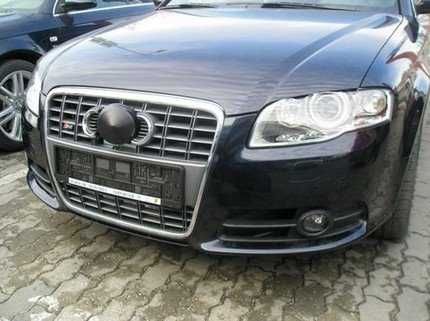 http://www.forumpassat.fr/uploads/1335_audi_s4_radar.jpg